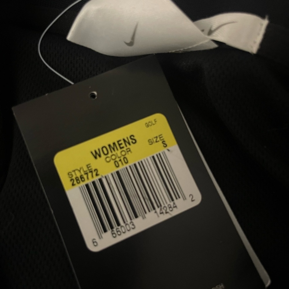 Nike Black Dri-FIT Trump Golf Shirt - Picture 4 of 4